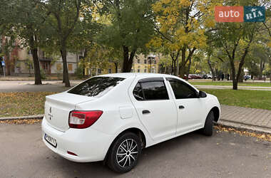 Седан Renault Logan 2013 в Миколаєві