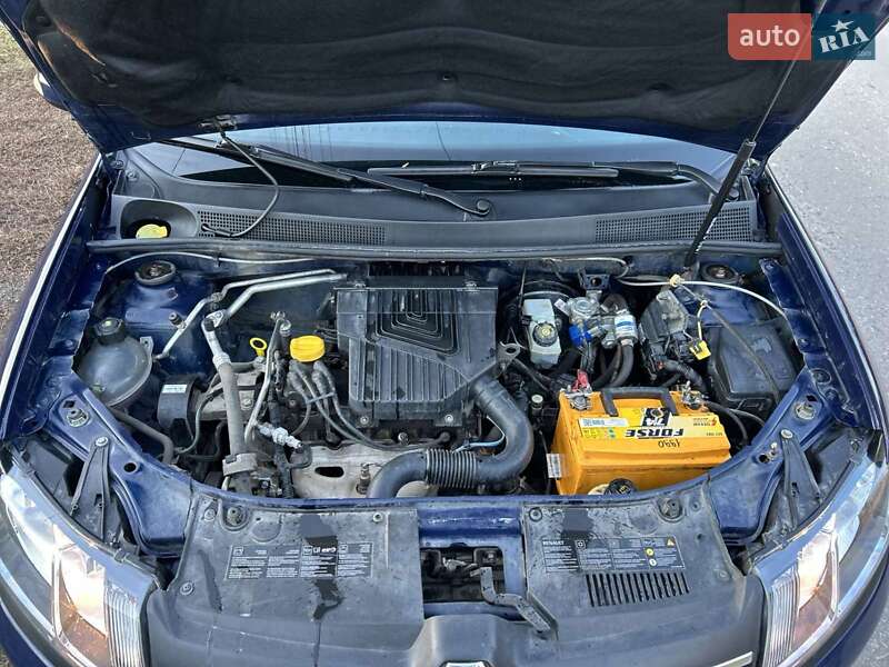 Седан Renault Logan 2013 в Краснограде фото 5 Седан Renault Logan 2013 в Краснограде