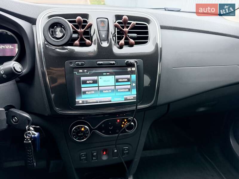 Универсал Renault Logan 2019 в Киеве фото 23 Универсал Renault Logan 2019 в Киеве