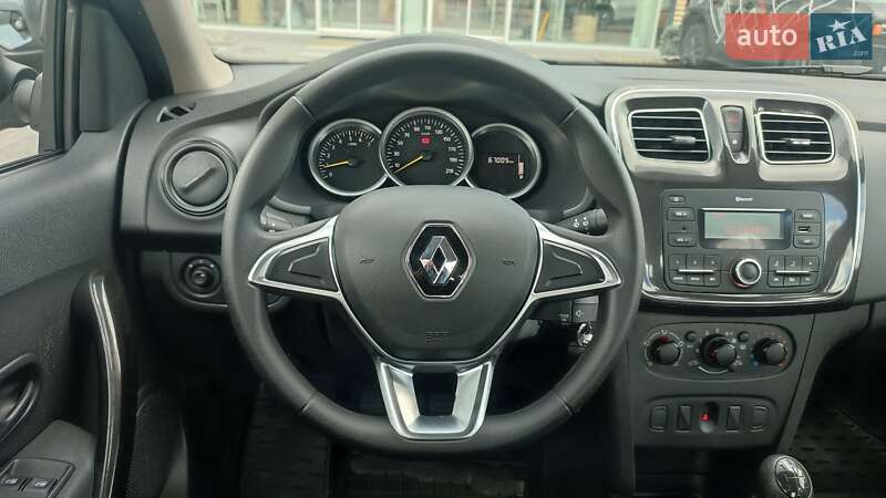 Седан Renault Logan 2018 в Киеве