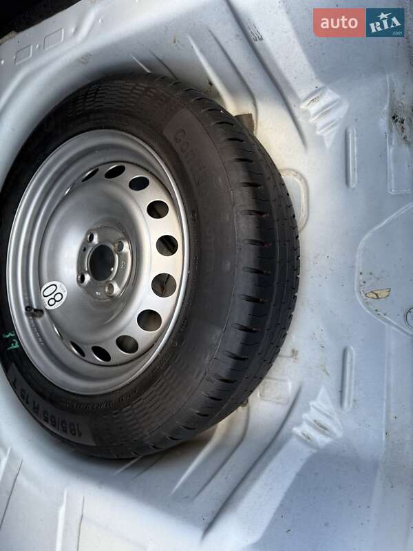 Седан Renault Logan 2019 в Хмельницком фото 41 Седан Renault Logan 2019 в Хмельницком