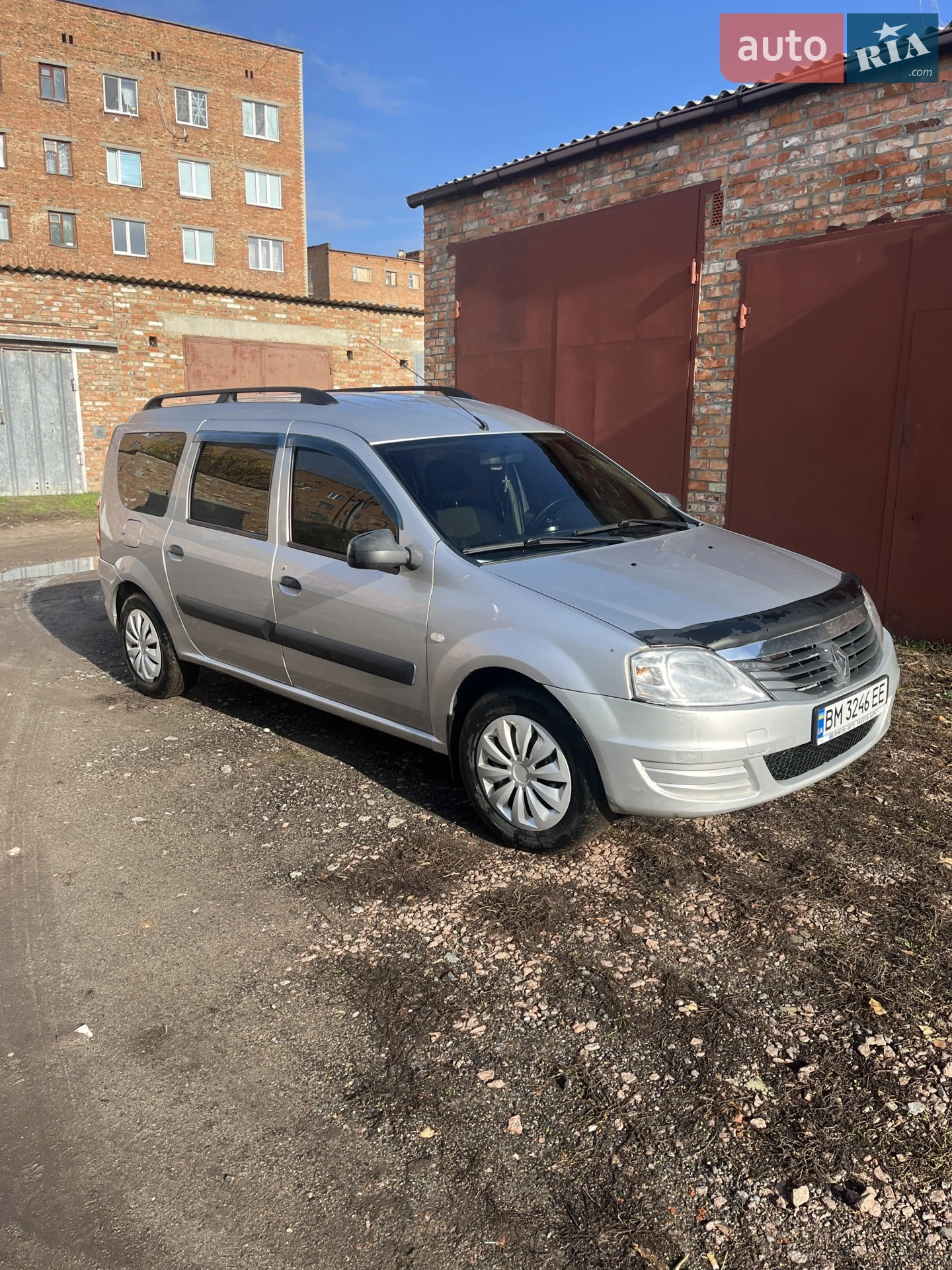 2011 Renault Logan - мініатюра 2