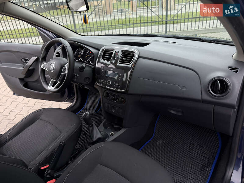 Седан Renault Logan 2019 в Киеве