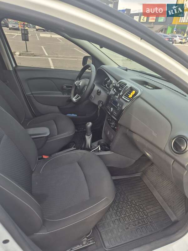 Седан Renault Logan 2020 в Киеве