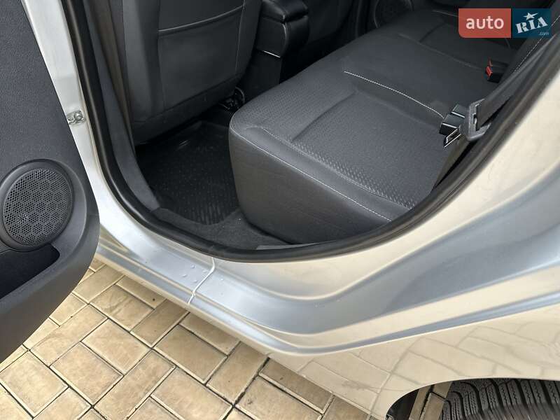 Седан Renault Logan 2018 в Одессе