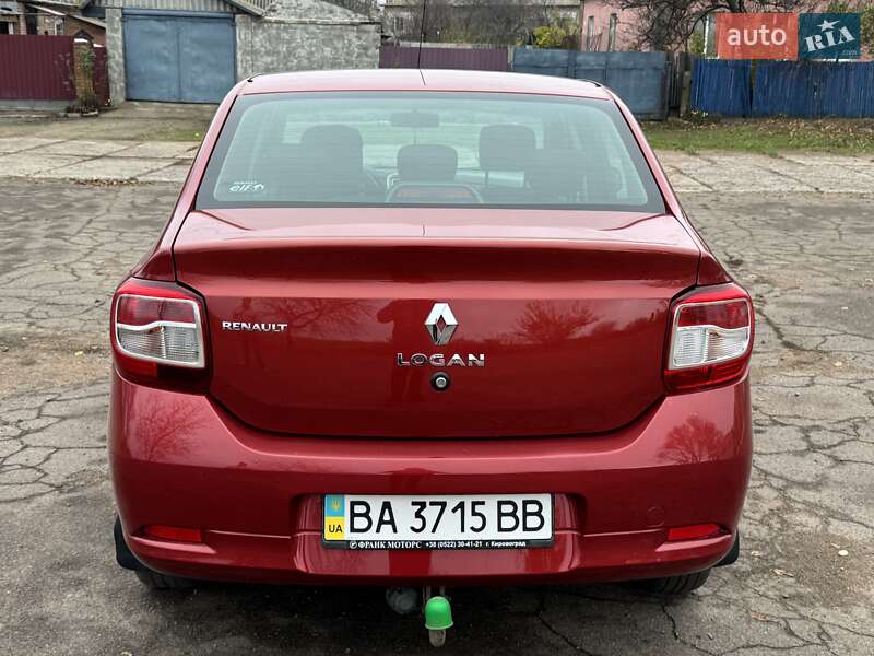 Седан Renault Logan 2013 в Малой Виске