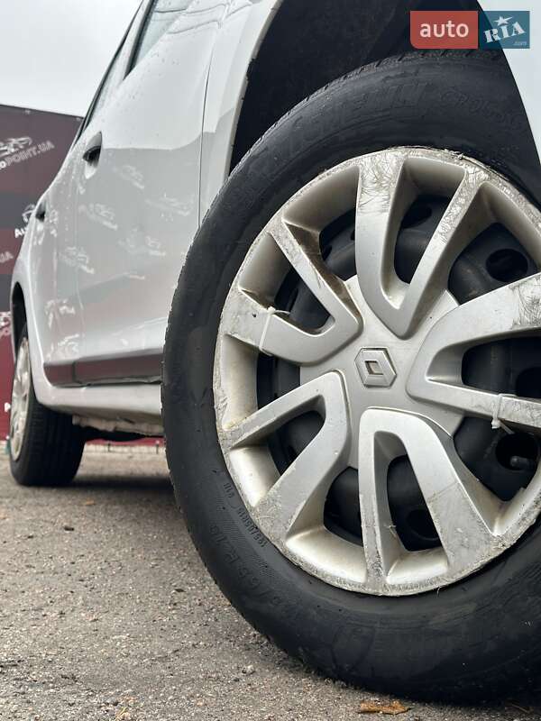 Седан Renault Logan 2019 в Сумах