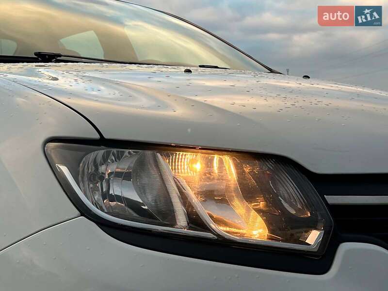 Седан Renault Logan 2016 в Львове фото 13 Седан Renault Logan 2016 в Львове