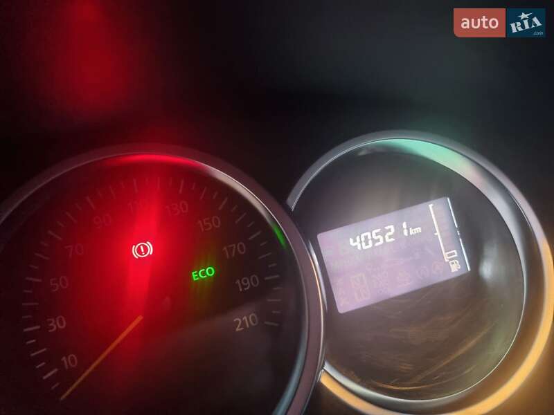 Седан Renault Logan 2019 в Черновцах