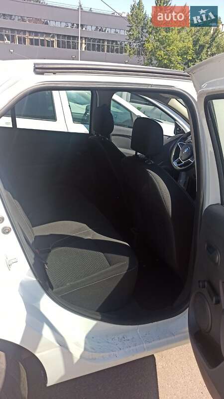 Седан Renault Logan 2017 в Киеве