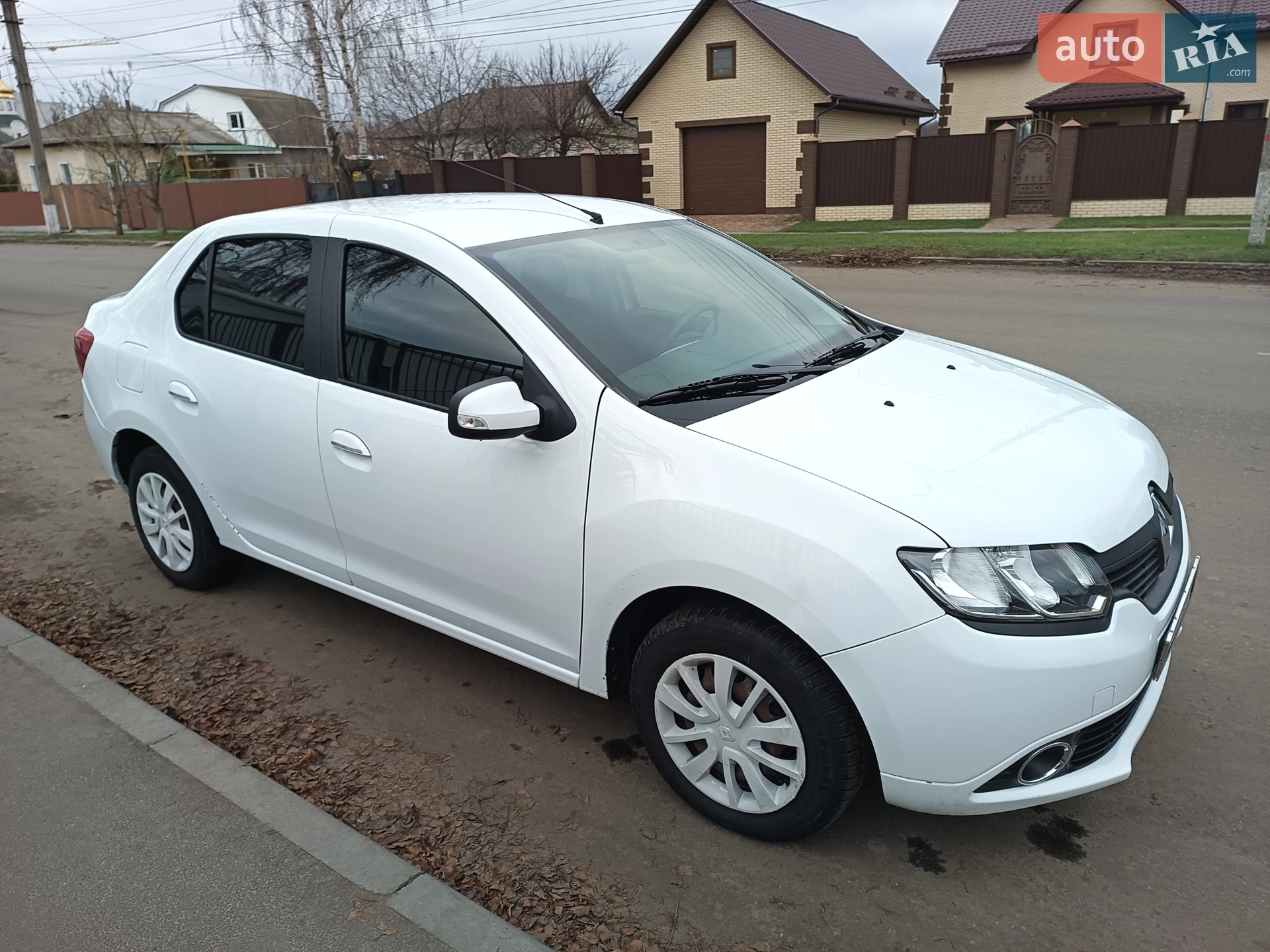 2013 Renault Logan - мініатюра 4