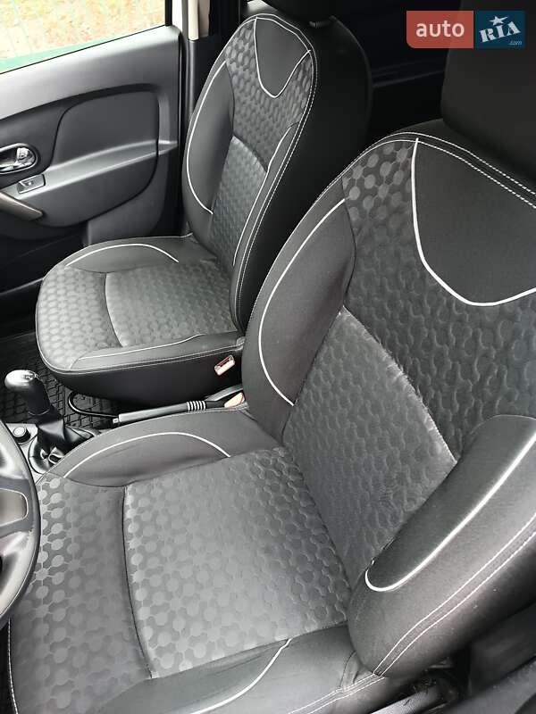 Седан Renault Logan 2013 в Конотопе фото 12 Седан Renault Logan 2013 в Конотопе