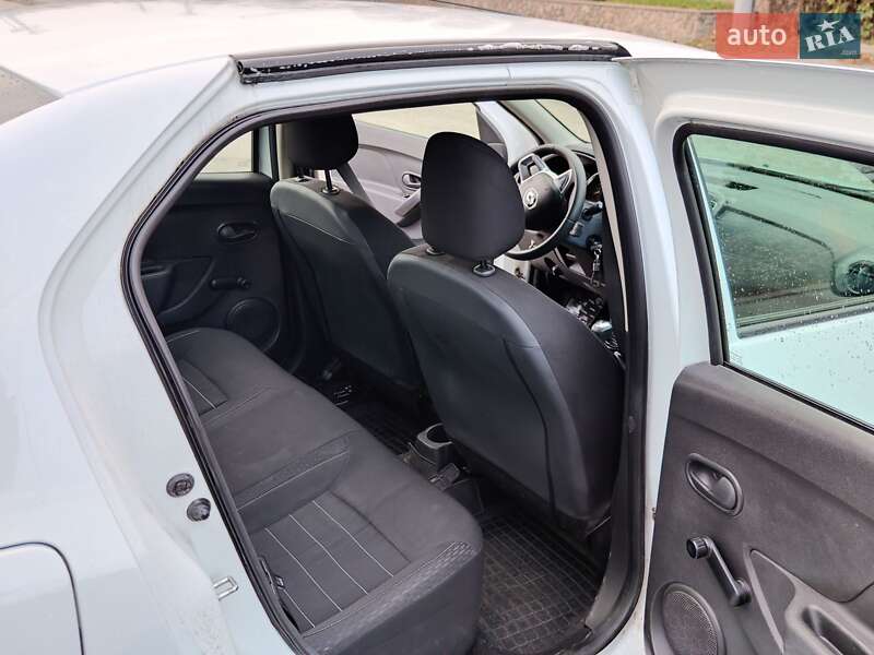 Седан Renault Logan 2021 в Києві