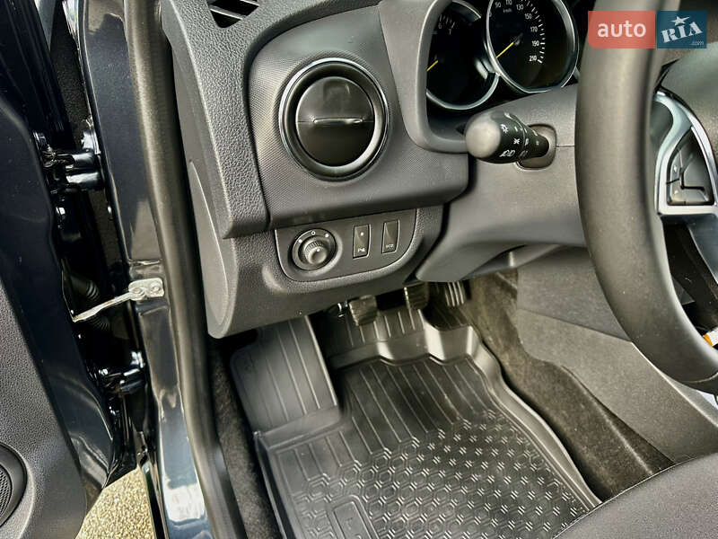 Седан Renault Logan 2022 в Києві фото 34 Седан Renault Logan 2022 в Києві