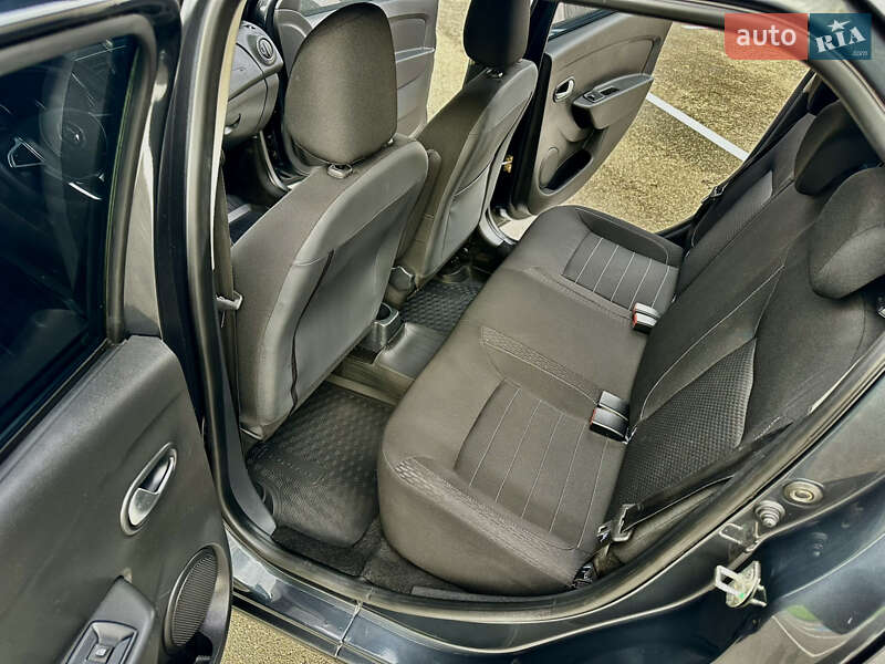 Седан Renault Logan 2022 в Києві фото 41 Седан Renault Logan 2022 в Києві