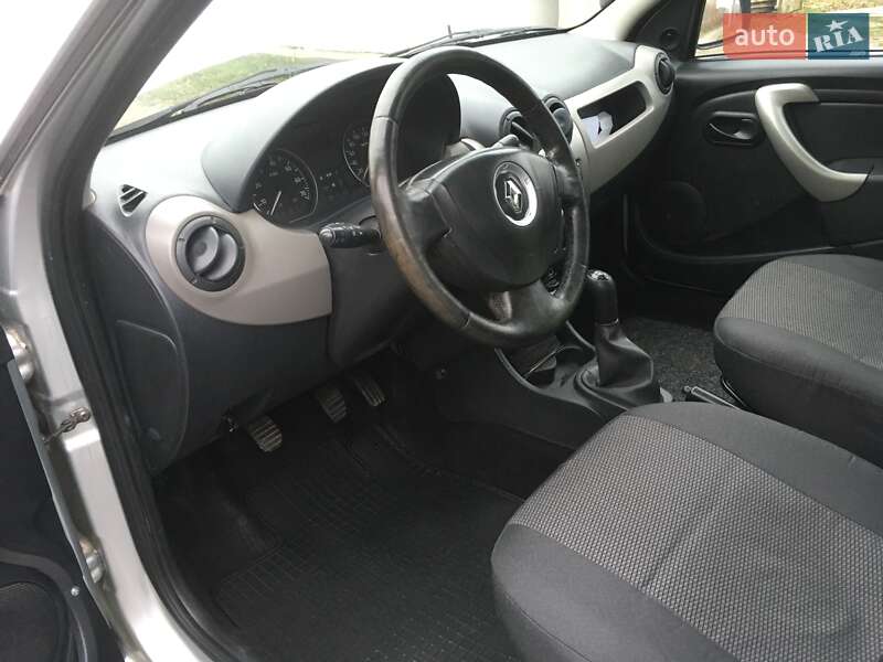 Седан Renault Logan 2012 в Белой Церкви
