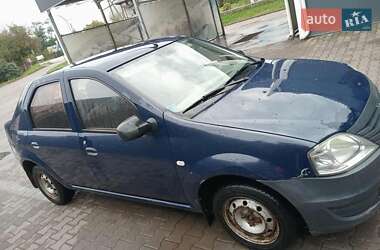 Седан Renault Logan 2010 в Самборе