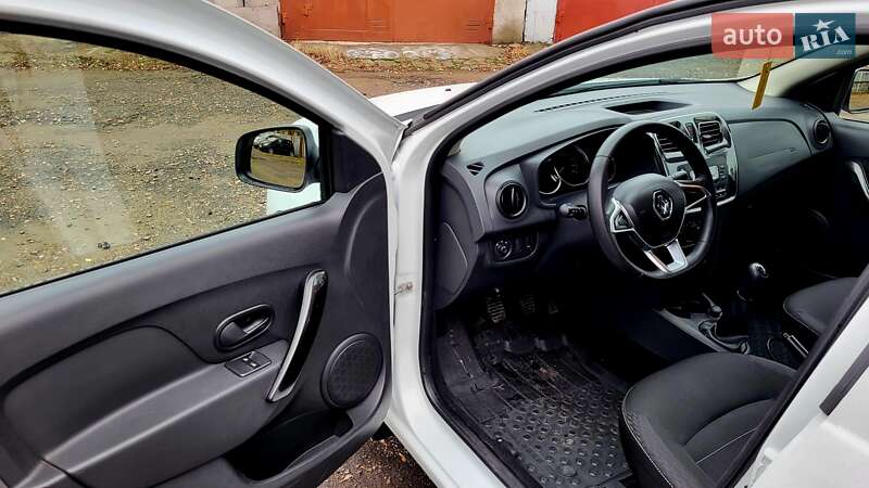 Седан Renault Logan 2020 в Києві