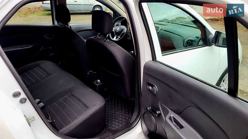 Седан Renault Logan 2020 в Києві