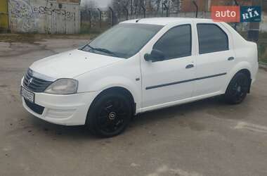 Седан Renault Logan 2010 в Жмеринке
