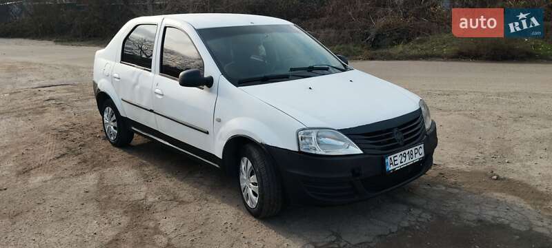 Седан Renault Logan 2011 в Днепре