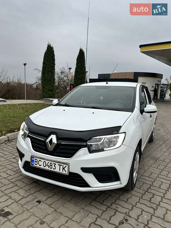 Седан Renault Logan 2017 в Львове