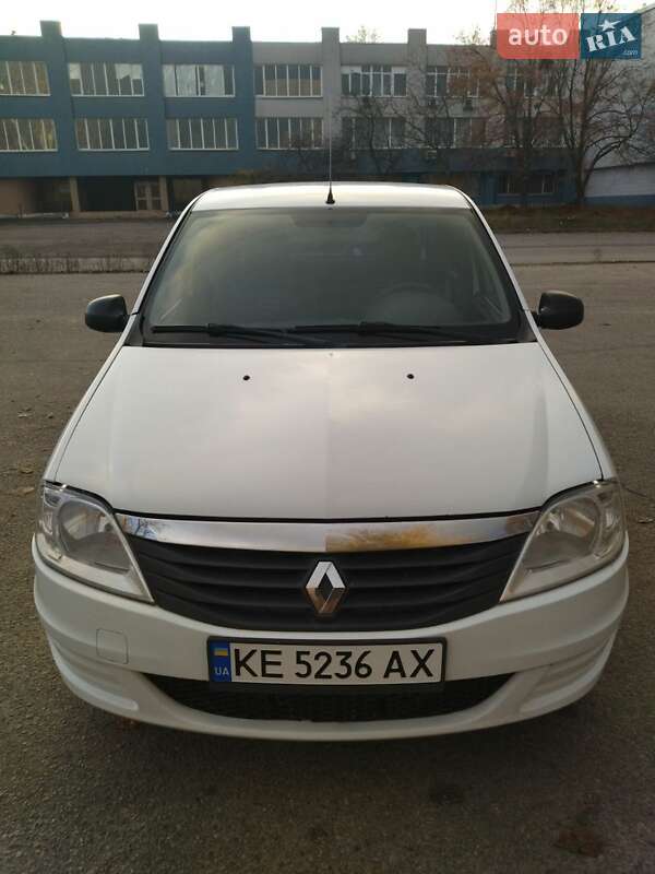 Седан Renault Logan 2012 в Днепре
