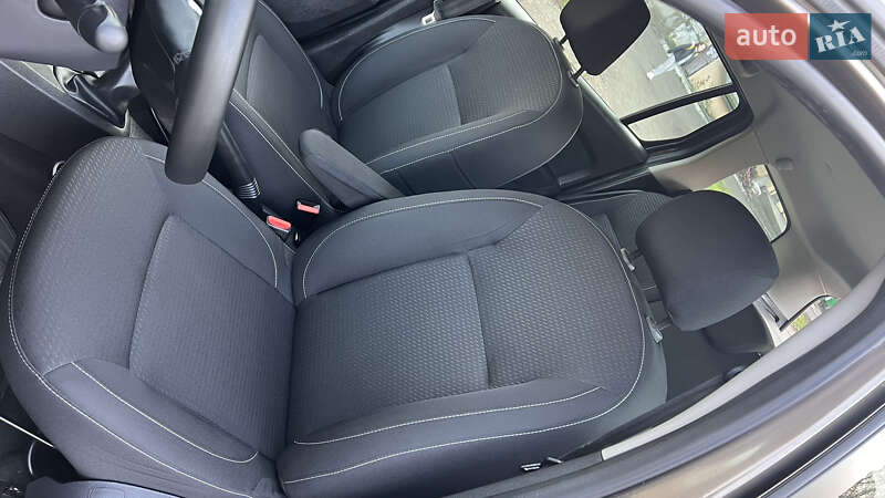 Универсал Renault Logan 2019 в Желтых Водах