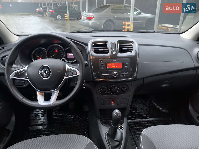 Седан Renault Logan 2018 в Києві