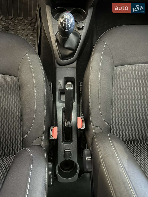 Універсал Renault Logan 2019 в Умані фото 19 Універсал Renault Logan 2019 в Умані