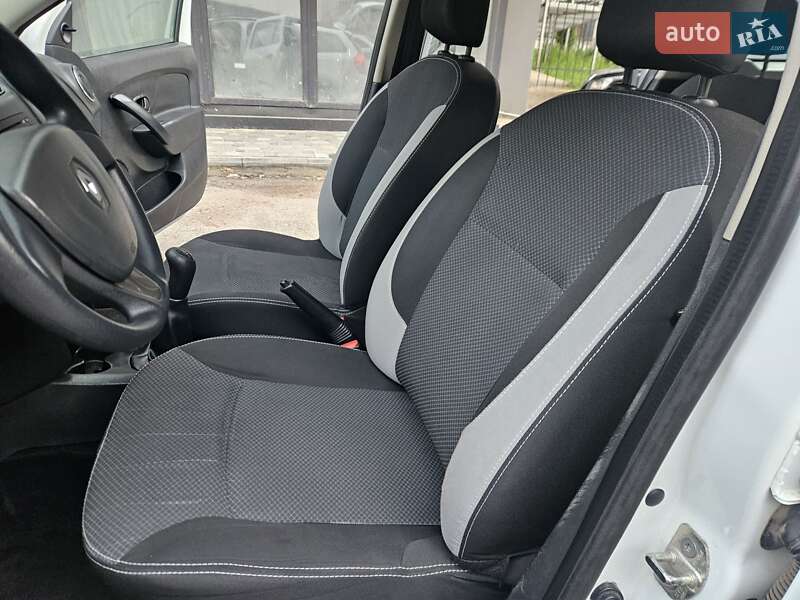 Універсал Renault Logan 2015 в Вінниці фото 35 Універсал Renault Logan 2015 в Вінниці