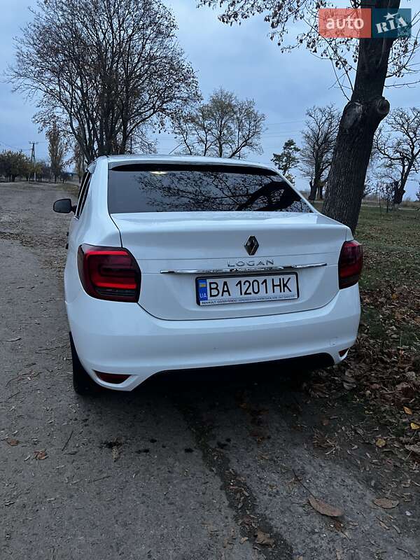 Седан Renault Logan 2021 в Дніпрі