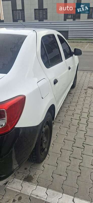 Седан Renault Logan 2013 в Киеве