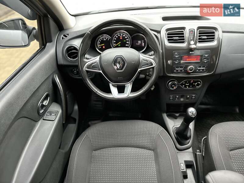 Седан Renault Logan 2018 в Одессе