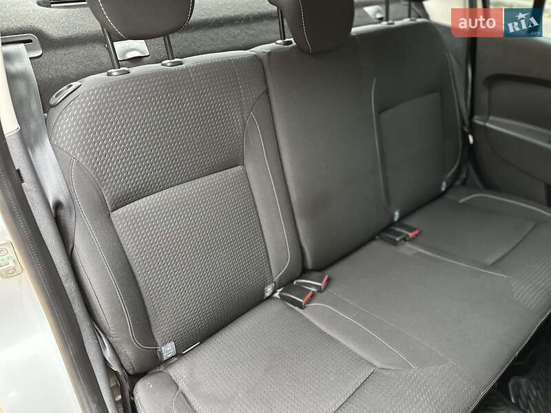 Седан Renault Logan 2018 в Одессе