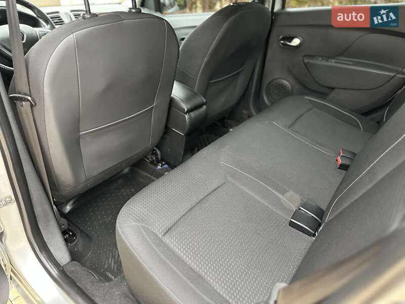 Седан Renault Logan 2018 в Одессе