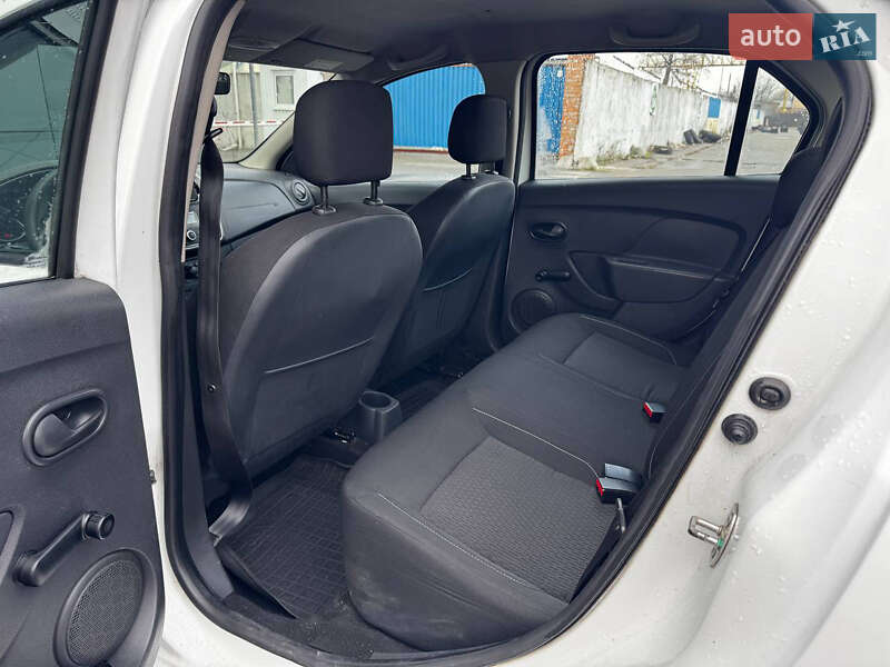 Седан Renault Logan 2019 в Києві