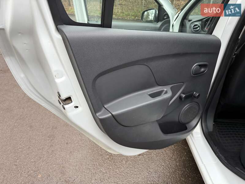 Універсал Renault Logan 2015 в Києві