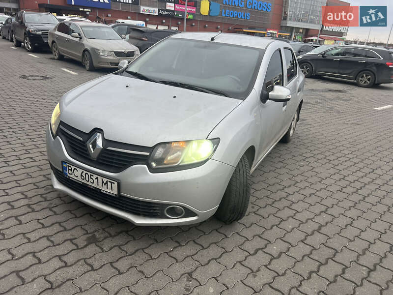 Седан Renault Logan 2013 в Львове фото Седан Renault Logan 2013 в Львове
