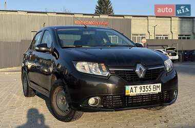 Седан Renault Logan 2014 в Львове