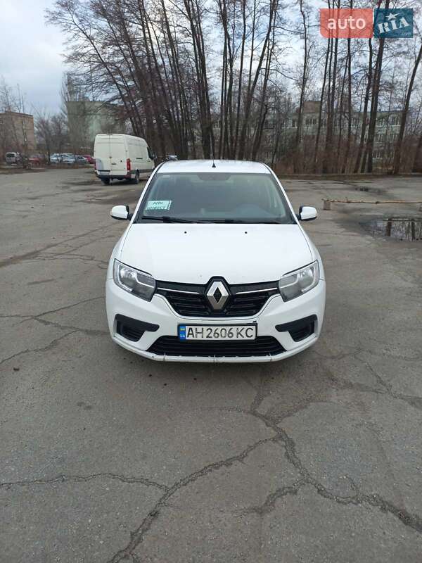 Седан Renault Logan 2017 в Днепре