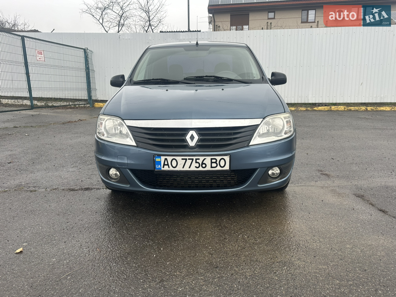 2011 Renault Logan - мініатюра 13