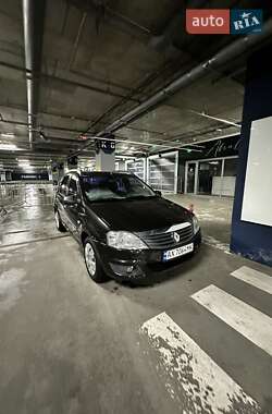 Седан Renault Logan 2012 в Харькове