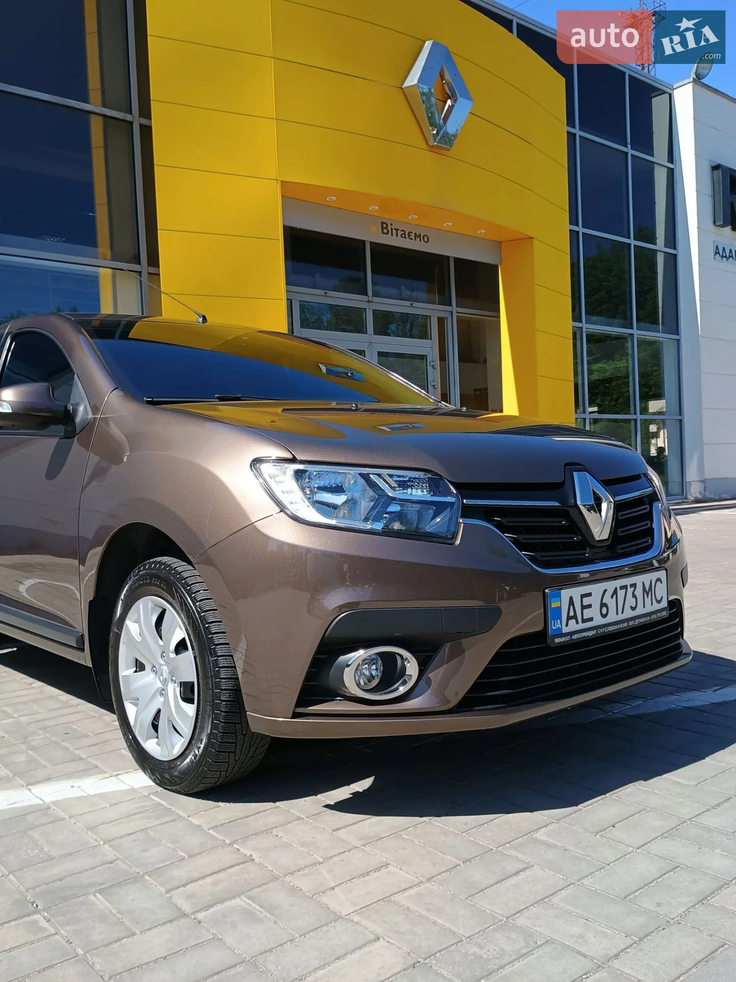 2020 Renault Logan - мініатюра 3