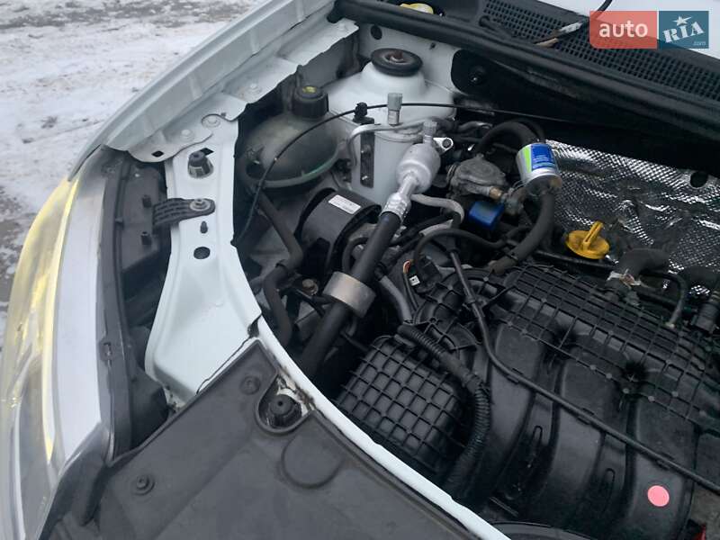 Седан Renault Logan 2019 в Києві