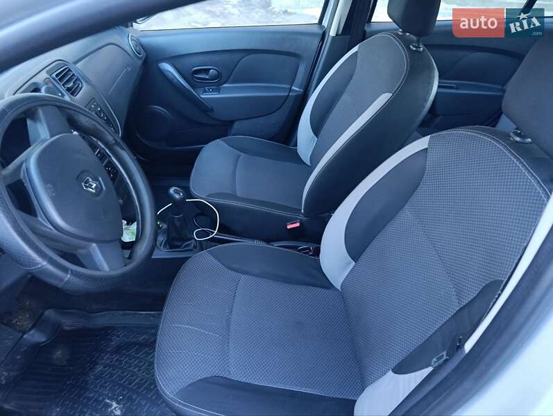 Седан Renault Logan 2016 в Хмельницком фото 7 Седан Renault Logan 2016 в Хмельницком