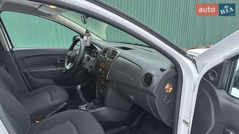 Универсал Renault Logan 2017 в Желтых Водах