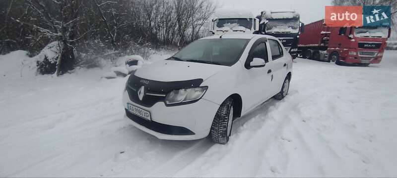 Renault Logan 2013