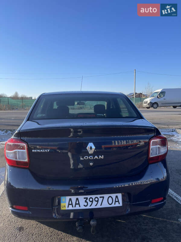 Седан Renault Logan 2013 в Луцке