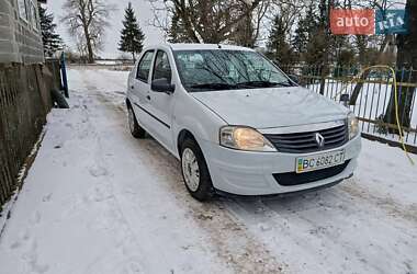 Седан Renault Logan 2012 в Тернополе